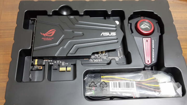 华硕(asus) xonar phoebus 华硕rog系列顶级游戏声卡套包(pci-e声卡