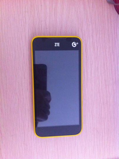 中兴u817 3g手机(黄色)td-scdma/gsm--很好的手机