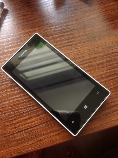 诺基亚(nokia) lumia 520t 3g手机(柔白)td-scdma/gsm--好用的系统