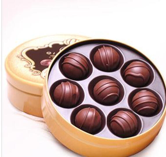 巧罗 纯黑原味手工diy夹心黑巧克力 圆形铁盒9颗装 零食--真货来的!