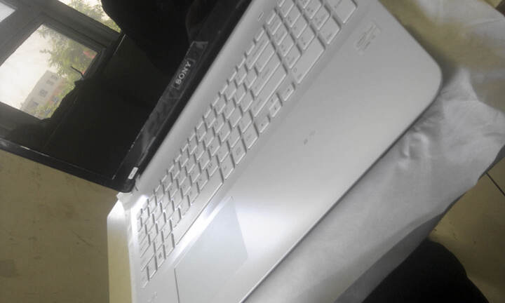 5英寸笔记本电脑 (i5-3337u 2g 500g gt740m 2g独显 d刻 win8 白)