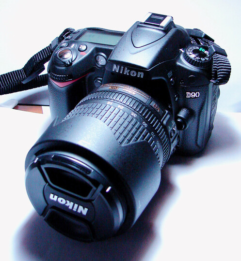 尼康(nikon) d90 单反套机(af-s dx 18-105 f/3.5-5.