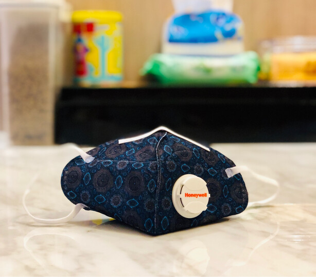 霍尼韦尔(honeywell) 口罩 kn95 靓呼吸 防尘 耳带式带阀牛仔蓝 男女