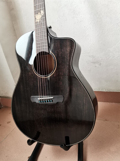 多瑞斯(doris):"吉他很喜欢.弦距很低,很适合我这种初学着." - 京东