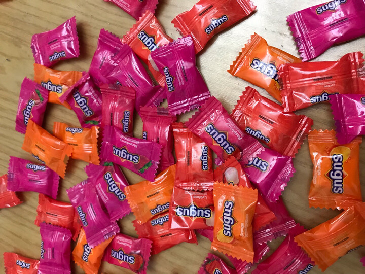 瑞士糖软糖:"真的很好吃哦?,袋装的比较划算.