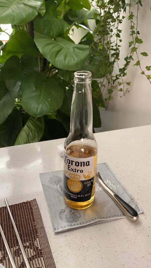 科罗娜(corona):"喝着还不错,挺好的.