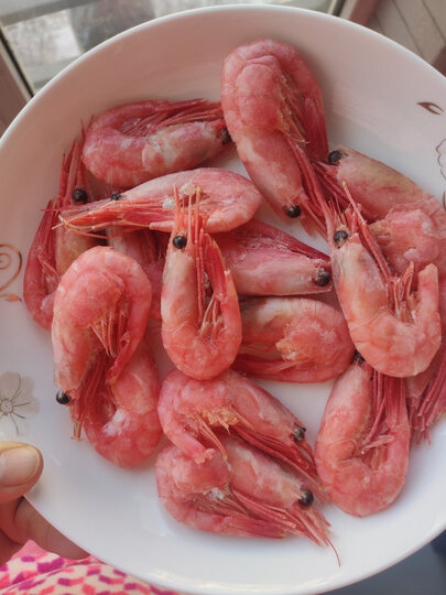 豪鲜品:"对比了好几个牌子,最后选择了这个,腹仔虾.