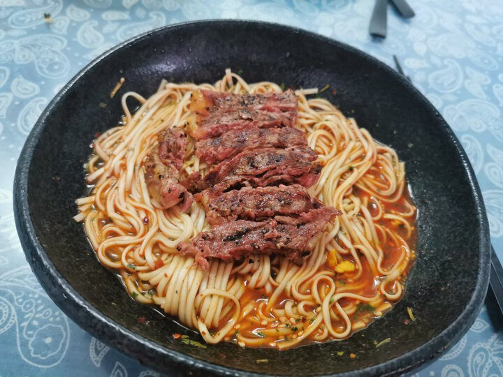 天谱乐食 澳洲原切m3牛腱肉 1kg 安格斯谷饲270天 进口谷饲牛肉很嫩很