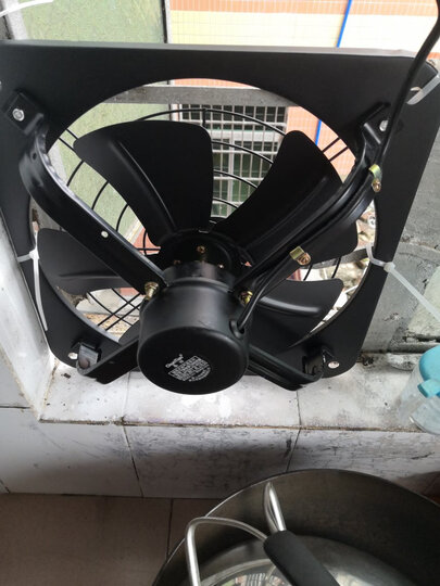 春田 厨房排气扇12寸排油烟卫生间换气扇壁挂式窗式方形工业金属铁