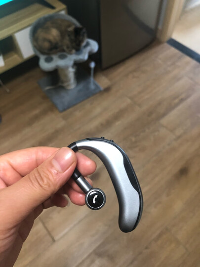 斯泰克f600无线蓝牙耳机:"耳机挺好的,质量也不错耳机非常好,低音绝对