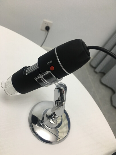 mixout放大镜:"安装windows 10也很简单,按照说明书轻松能够搞定,最低