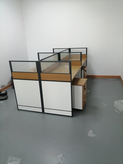 时仁(shiren):"材质不错,结实耐用,简约环保,没有异味,文理清晰,美观