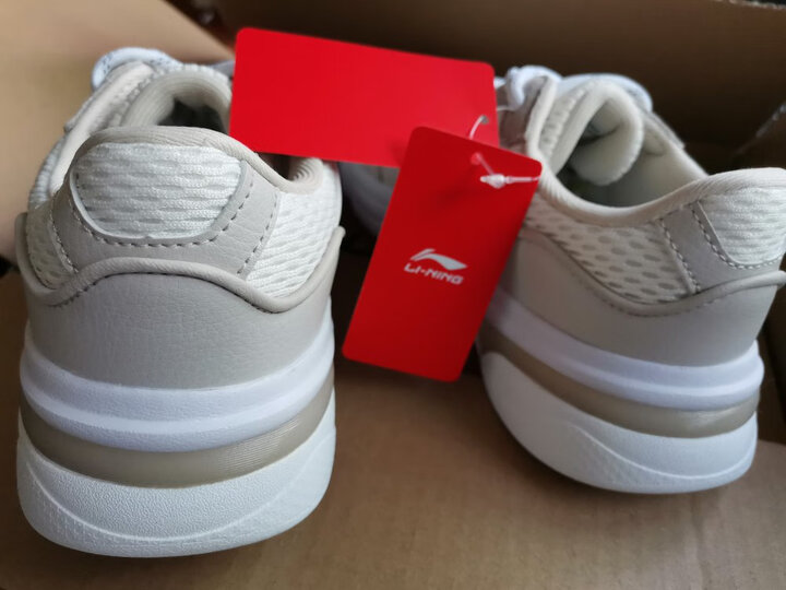 尺码大小:运动鞋码稍.