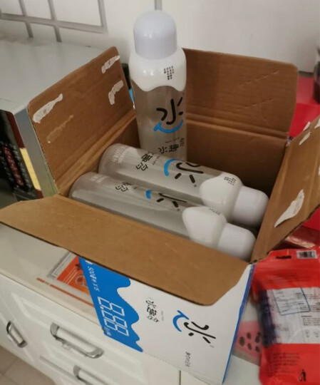 乳酸菌发酵风味饮料:"我在买矿泉水的时候看到了这一款乳酸菌发酵的