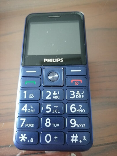 飞利浦(philips ) e206 :"手机正品,使用挺好,但屏幕小字体大,阅读
