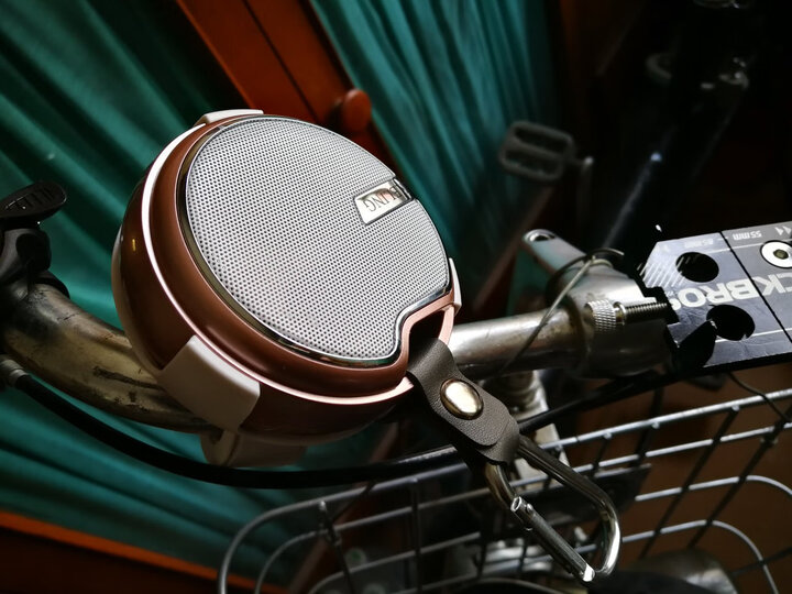 科凌(keling)a6:"科凌手机无线蓝牙小音箱,小巧便携,体积小音量大