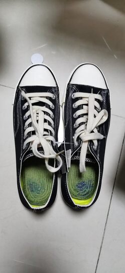 飞跃老顾客了,非常中意他家软软的鞋底,很舒服,但这双似乎没有以前