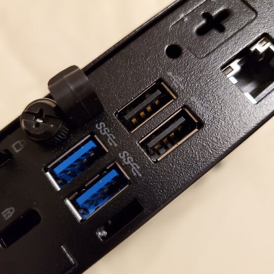 戴尔(dell)optiplex 3080mff:"小巧,静音,1升体积,接口齐全,办公利器