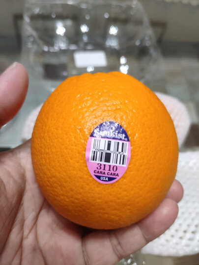 新奇士新奇士红心橙:"橙子很不错,已经买过很多次了,挺甜的,很多汁