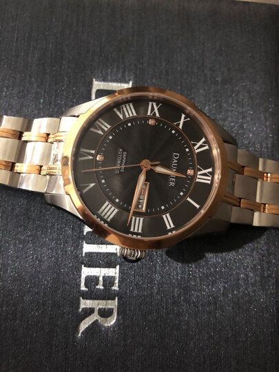 丹玛(daumier)dm8601:"不错的手表,想买好长时间了,终于下定决心买到