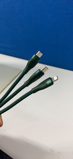 倍思锌磁 安全快充数据线type-c转ip pd 20w 2m 黑:"磁吸接口很方便