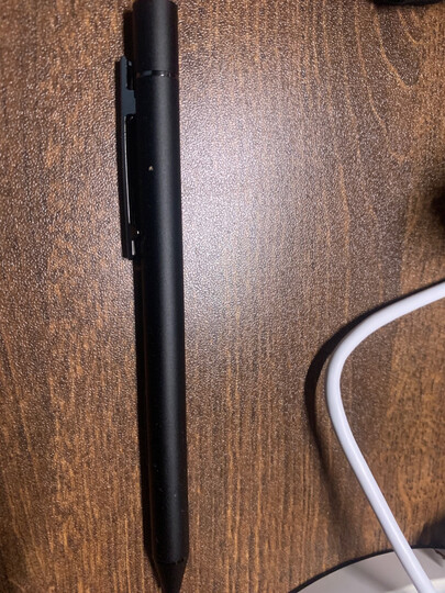 海信q5手写笔:"笔还行吧,写字可以,画画就算了,写笔记挺费劲的,不过做