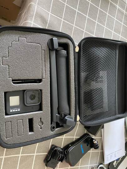 goprohero8:"防抖效果:不错,就是传说中的那个样子画质效果:非常好,比