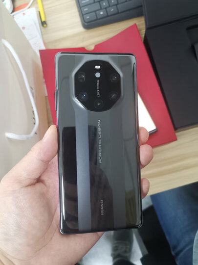 华为(huawei)mate 40 rs 保时捷设计:"华为保时捷确实不错,物有所值.