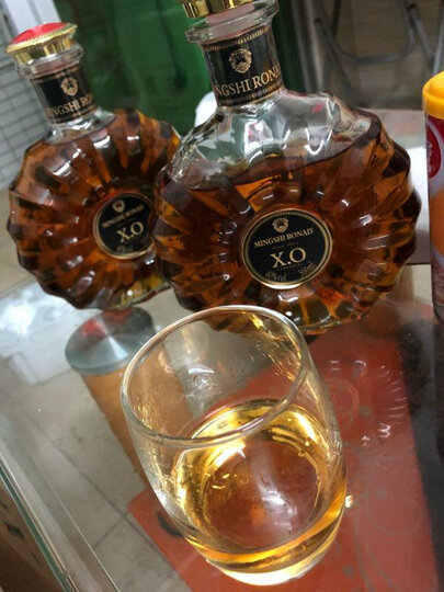 还可以输入 200字提交               名仕爱菲尔旗舰店