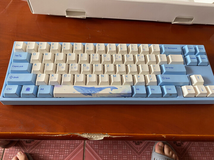 阿米洛(varmilo) 阿米洛静电容v2海韵机械键盘:"话就不多说了哈 阿米