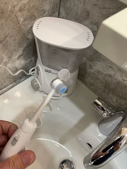 牙洁狮适配洁碧冲牙器喷头配件:"这款喷头绝对适配洁碧冲牙器,牙刷
