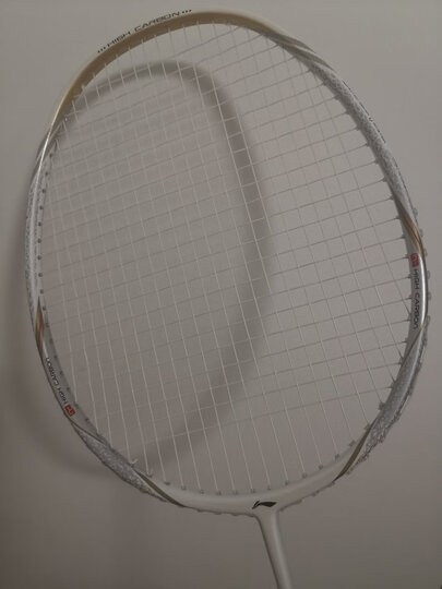 李宁1100:"球拍类型:羽毛球拍做工质量:做工良好,一直用李宁的拍很