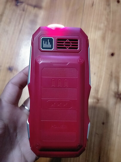 尼凯恩(neken)en3:"给外婆买的,老人眼睛不好,这个字体大声音也大