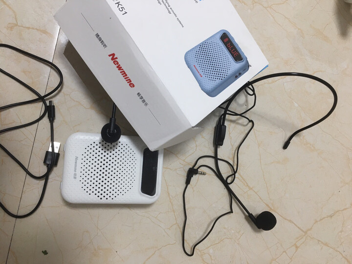 纽曼k51:"很快就收到了,刚开始不知道无线的怎么用,客服很耐心的发了