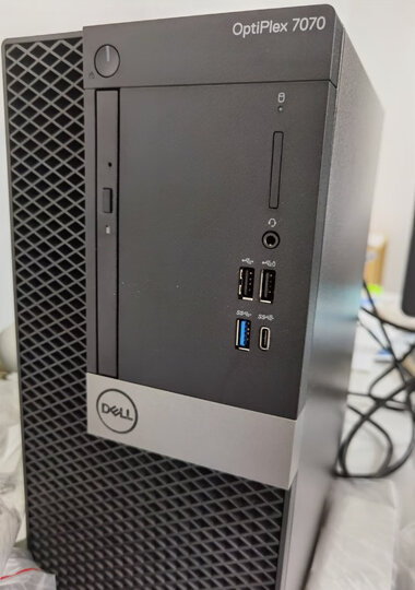 戴尔(dell)7080mt:"电脑外观精致,小巧不占地方.