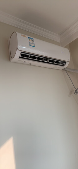 美的(midea)kfr-26gw/n8mja3:"外形外观:非常的漂亮,冷暖效果:制暖