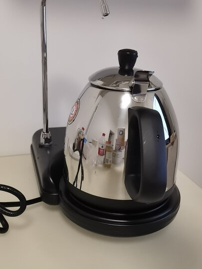 金灶(kamjove)t-22a:"发货很快,昨天晚上下的单,今天上午就送到了