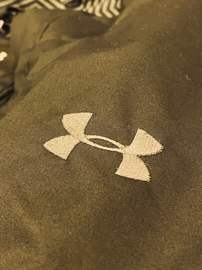 安德玛(underarmour):"尺码大小:1.
