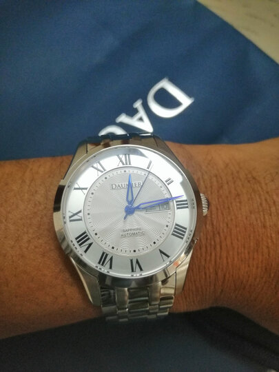 丹玛(daumier)dm8601:"外形外观:经典时常.