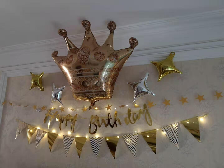 佳妍皇冠气球生日装饰套装:"价格合适,送货迅速,好评!" - 京东