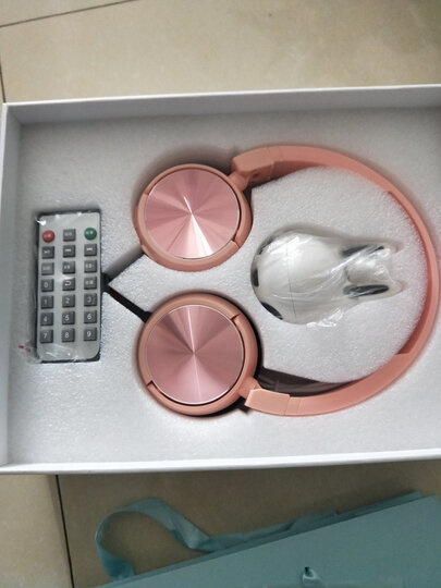 哦优机器人:"送人的,买的礼盒装,留着给孕妈妈自己研究使用方法"