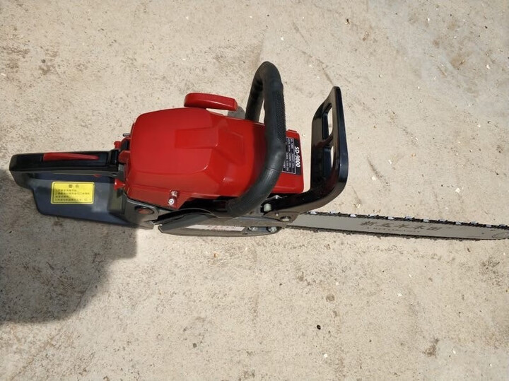 五羊本田配件大功率油锯组装家用汽油锯小型伐木锯伐木器手持树机预售