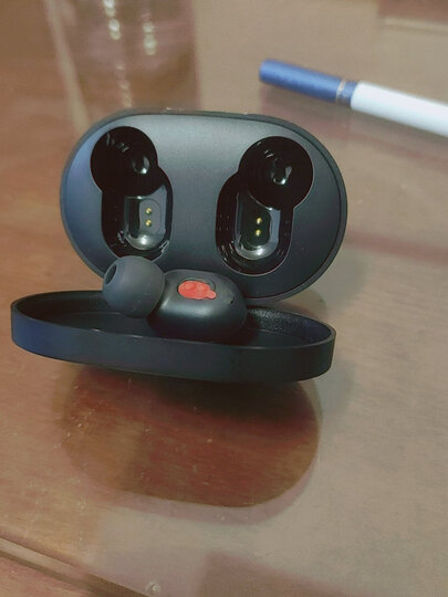 小米redmi airdots 2真无线蓝牙耳机:"这玩意儿其实和我一年之前的
