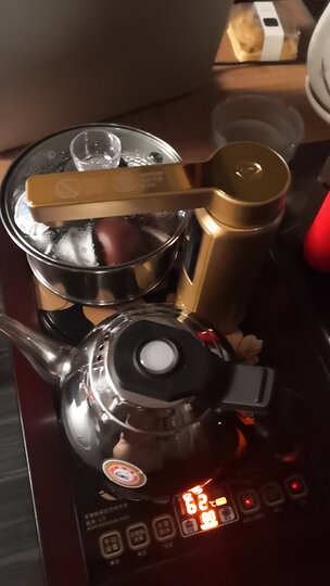 金灶v9:"容量大小:4个人喝茶完全够.