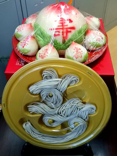寿桃寿面给老人祝寿太适合了,老人看了特开心,特满意,客服耐心又周到