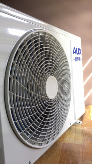 奥克斯(aux)kfr-26gw/bpr3aqe1(b1):"外形外观:外观简单大方 非常喜欢