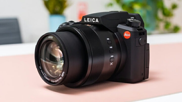 徕卡(leica)v-lux5:"成像效果:色彩非常好看反应速度:对焦速度很快