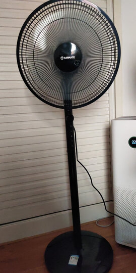 艾美特cs35-r19:"外观设计:简洁明了档位风速:7速,舒服的档位2到3档.