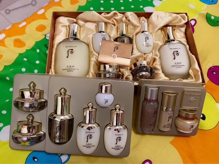 后whoo 后拱辰享水沄系列礼盒6件套308ml(水 乳 面霜)爽肤水 乳液