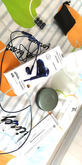 铁三角(audio-technica)cks550xis:"耳机戴起来很舒服,音质也不错.